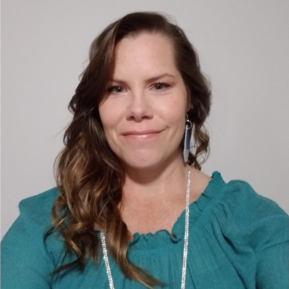 Meet your Posher, Libby - Picture 1 of 1